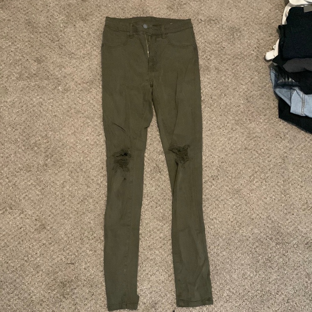 Carmar Olive Green high rise Robin Skinny Destroyed Jeans size 27.